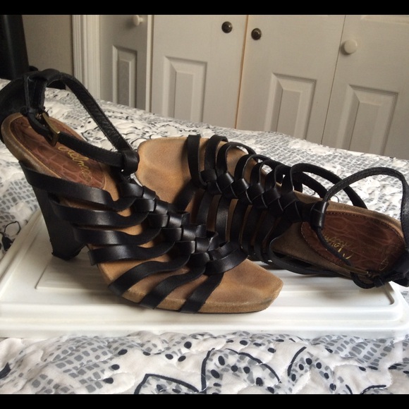 7.5 Black Strappy Leather SAM EDELMAN "SAVILLE" - Picture 3 of 4
