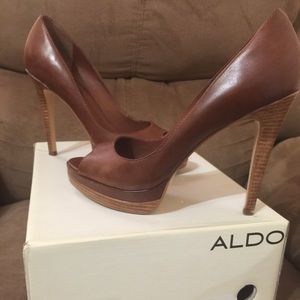 Beautiful ALDO shoes