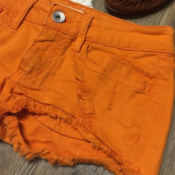 NWOT Orange denim shorts - Picture 2 of 4