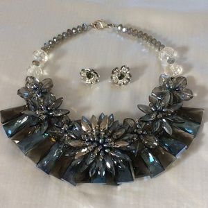 Most Admired Flashy Evening Elegant Necklace Set