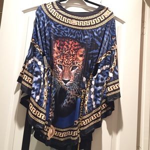 Beautiful top with belt