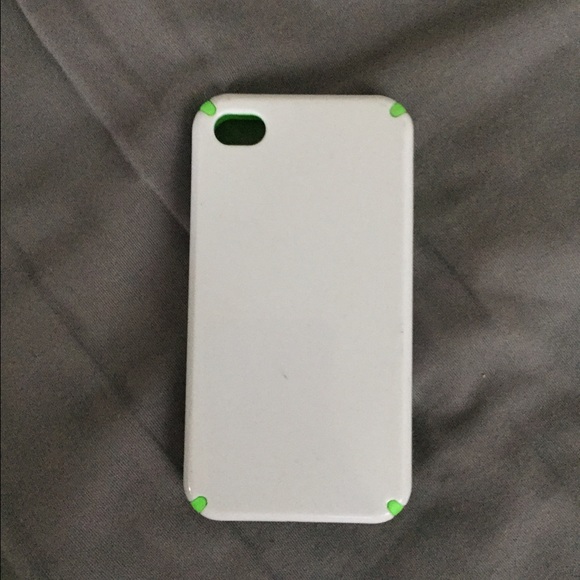 Simple iPhone 4 case!