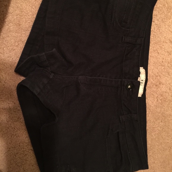 Black forever 21 shorts