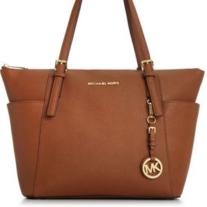 ⭐️SALE⭐️ Michael Kors Tote