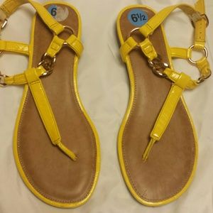 Brand New Bandolino Flat Sandals
