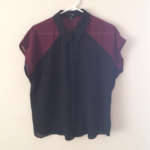 Forever 21 Tops - 🔴 F21 Flowy Top