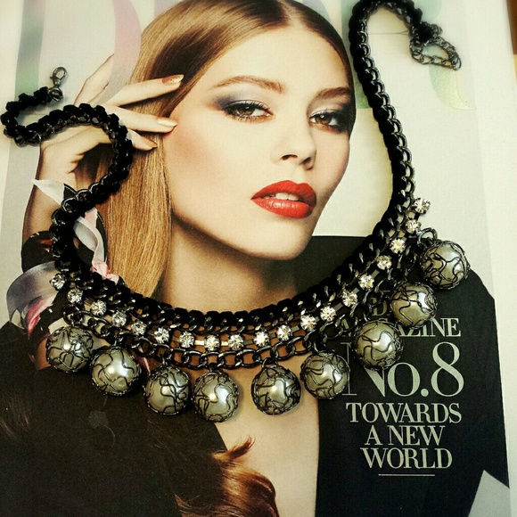 EXPRESS pearl black twisted necklace