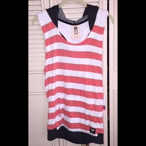 🌹🏁 Roxy Blocked T-Back Hoody 🍒 🎶