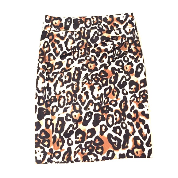 WINDSOR Knee length pencil skirt