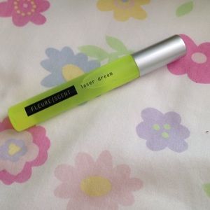 Urban outfitters roll on perfume