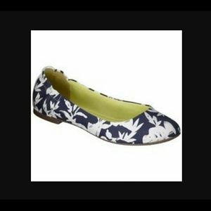 Mossimo Blue and White Flower Flats (11)
