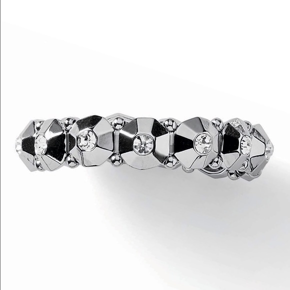 Lia Sophia Amplify, Stretch bracelet