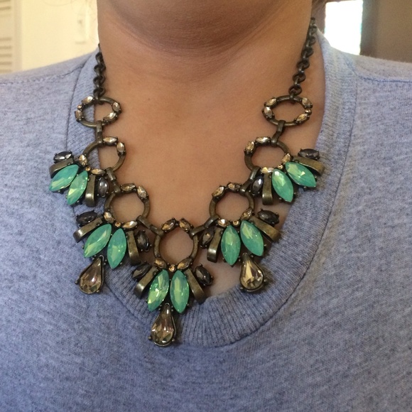Beautiful Bluish Green & Brass Tone Necklace