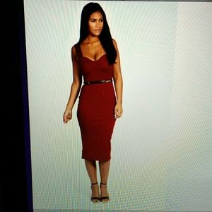 Aubrey Belted Sweetheart Neck Bodycon Dress