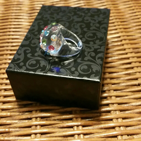 Ring - Picture 2 of 2