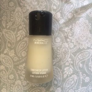 Mac time check lotion