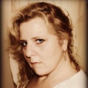 Meet your Posher, Charlene