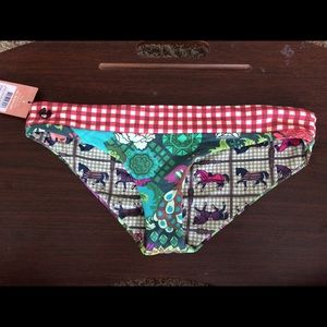 NWT Maaji bikini bottoms