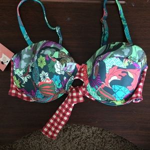 NWT Maaji bikini top