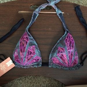 NWT Maaji bikini top
