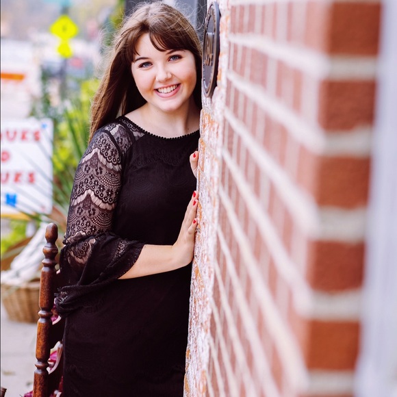 Meet your Posher, Tory - Picture 1 of 1