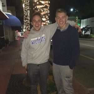 Meet your Posher, Chase