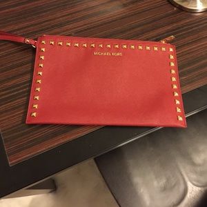 Micheal Kors wristlet