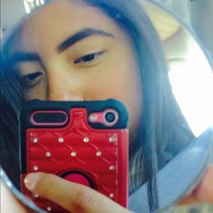 Meet your Posher, Lupita