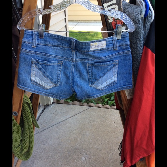 Jean shorts - Picture 3 of 3