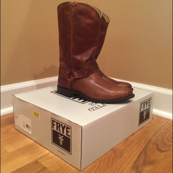 FRYE BOOTS Wyatt Harness Tall