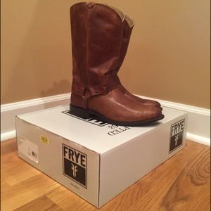 FRYE BOOTS Wyatt Harness Tall