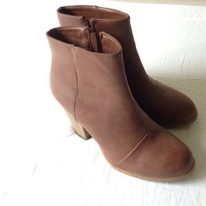 Rampage Brown Booties