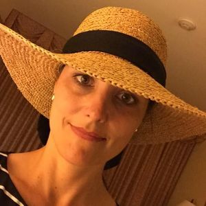 Meet your Posher, Darlene