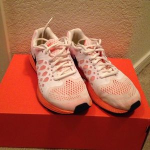 Nike Running Shoes size 6.5