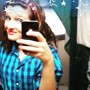 Meet your Posher, Bobbi