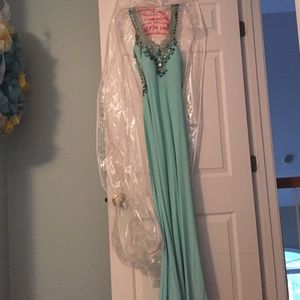 Prom/pageant gown