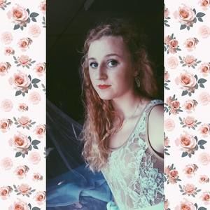 Meet your Posher, Davina