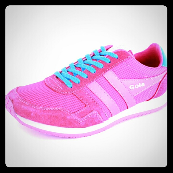 Sports Shoes