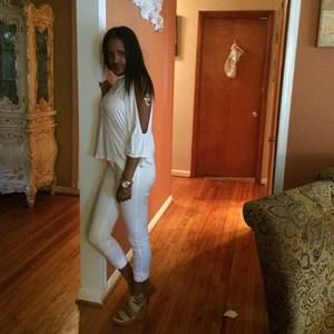 Meet your Posher, Jenyfer