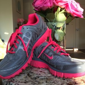 Pink & Grey Nike Tennis Shoes