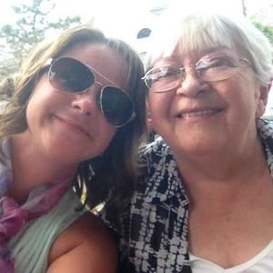 Meet your Posher, Mindy