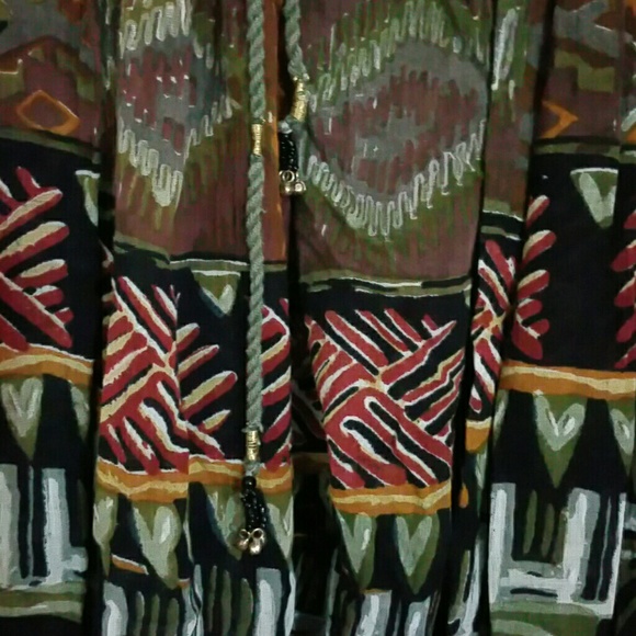 Bold print cotton skirt - Picture 2 of 3