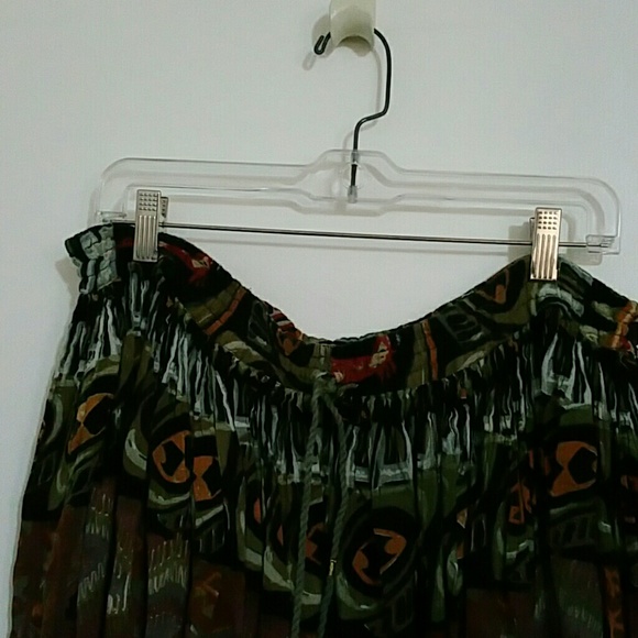 Bold print cotton skirt - Picture 3 of 3