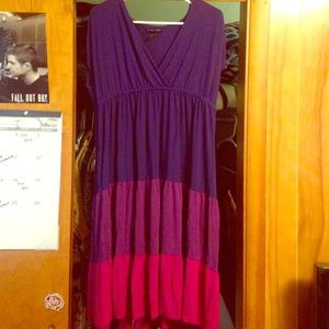 New York & company flowy purple dress