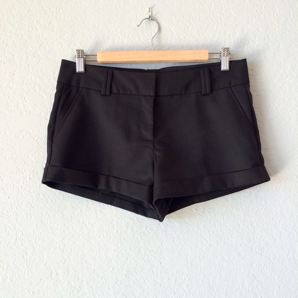 FOREVER 21 tailored black shorts