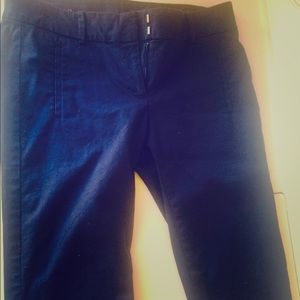 Ann Taylor knee length Capri size 4