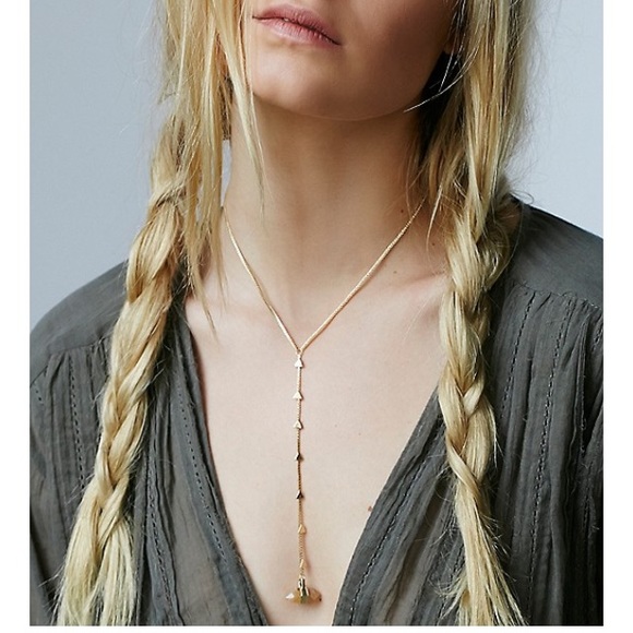 Free People Jewelry - Comet drop lariat