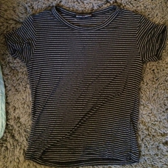 Brandy Melville shirt