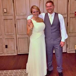 Meet your Posher, Caitlin