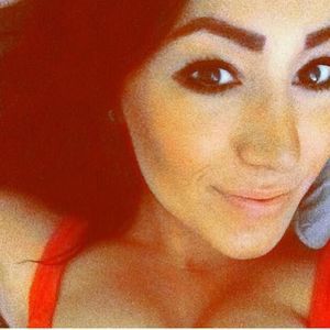 Meet your Posher, Joy